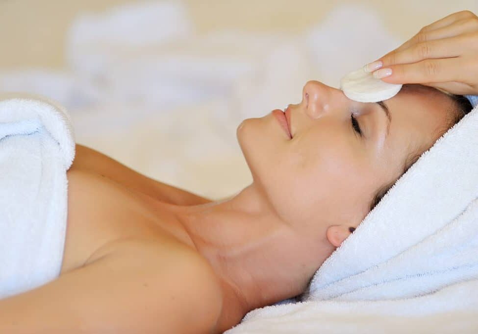 LaVida Massage of Smithtown, Skin Care, Skincare, Facials, Anti-Aging Facials, Anti-Acne Facials
